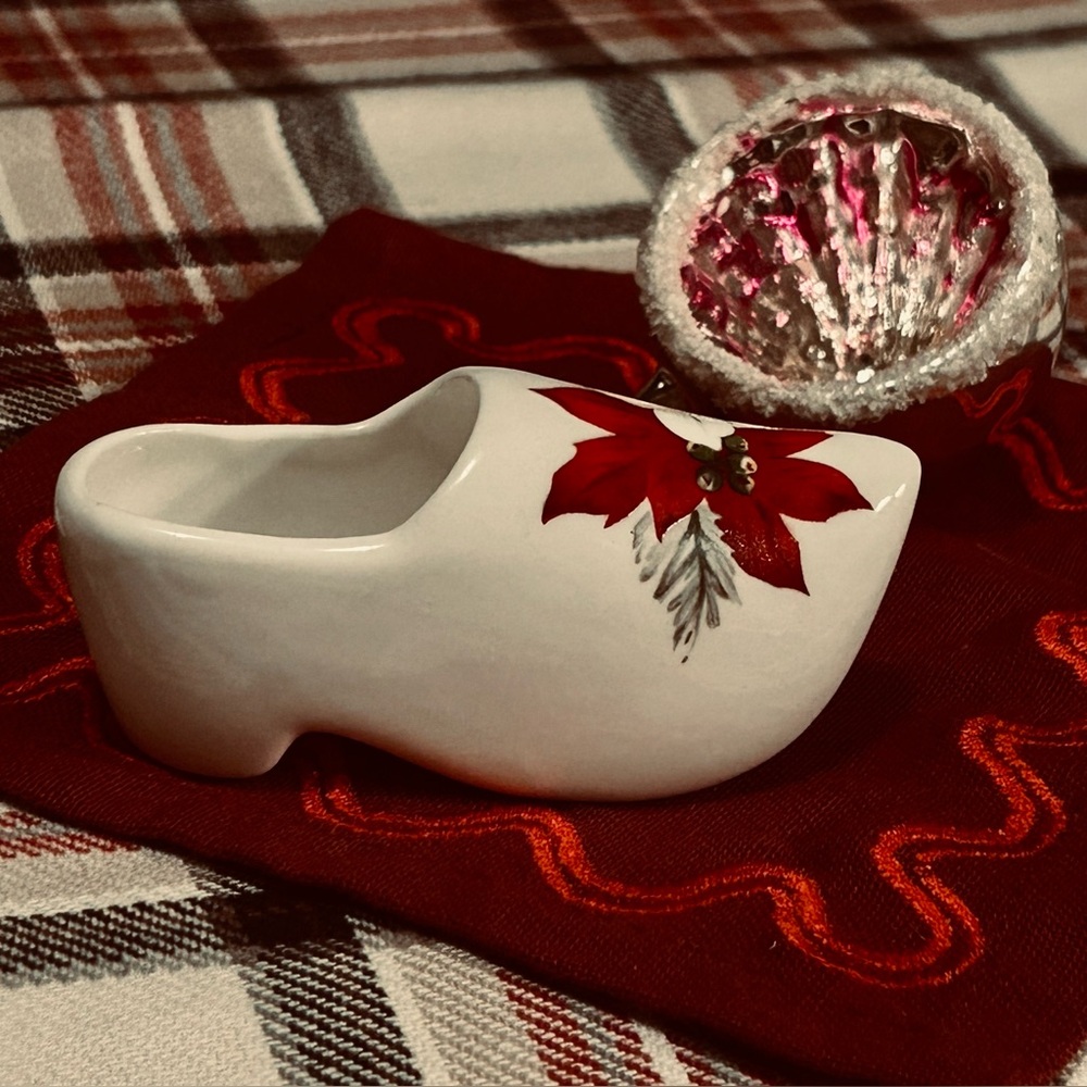 Dutch Clog-style fine bone china Christmas Shoe